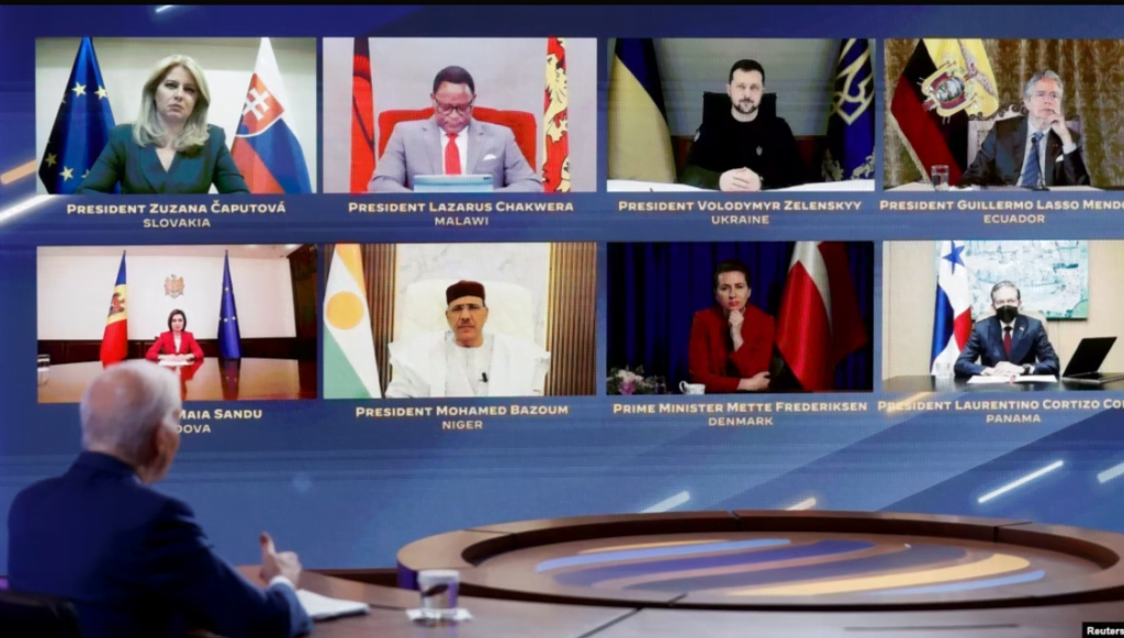 Володимир Зеленський на Саміті: "Потрібна перемога. Саме цього року...". Президент України, виступаючи по відеозв'язку на Саміті.