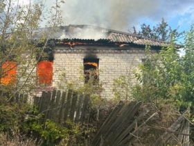 під час пожежі постраждала жінка