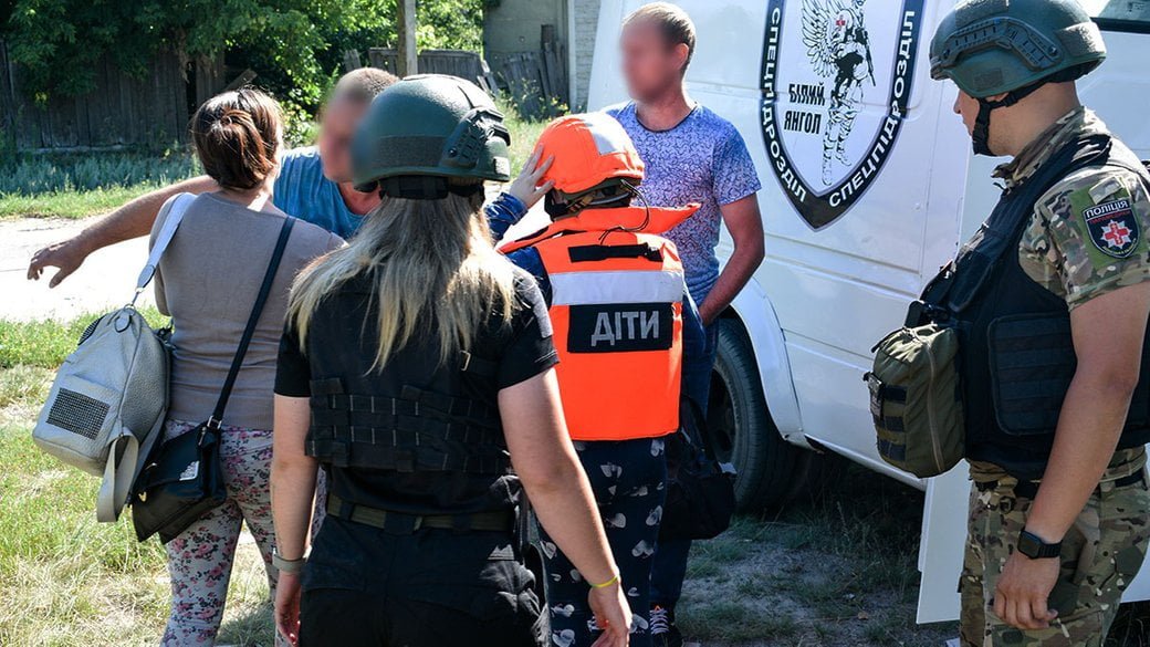 Від початку року "Білі янголи" евакуювали з Мар'їнського напрямку майже 300 людей