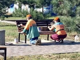 У Краматорську пофарбували лавки