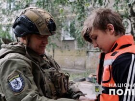 "Білі янголи" з Пінічного евакуювали трьох дітей та поранену жінку