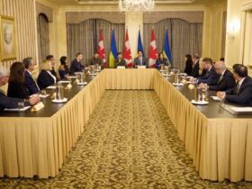 Зеленський і Трюдо зустрілися з представниками канадського бізнесу у Торонто