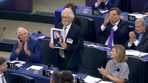 Про історію української письменниці Вікторії Амеліної,