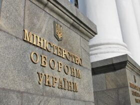 Уряд звільнив усіх заступників міністра оборони та держсекретаря міністерства