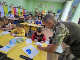 Янголи миру