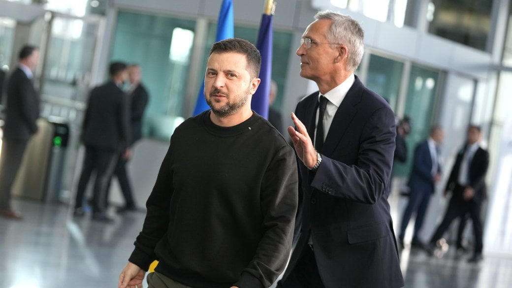 Україні потрібні ППО і далекобійні ракети — Зеленський у Брюсселі