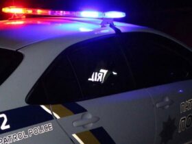 Патрульні допомогли загасити палаючий КАМАЗ у Краматорську