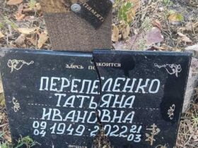 У Маріуполі знайшли нові поховання людей