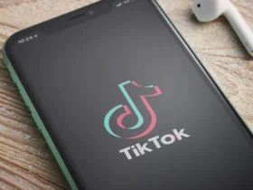 ЄС закликав TikTok і Twitter посилити протидію мові ворожнечі