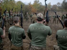 Бюджетні видатки на оборону