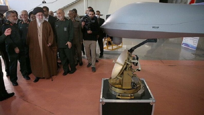 Іран представив модернізовану гіперзвукову ракету "Фаттах" та нову версію "Шахеда"