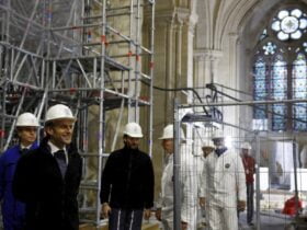 Макрон підтвердив дату відкриття Нотр-Даму: на церемонію запросять Папу Римського