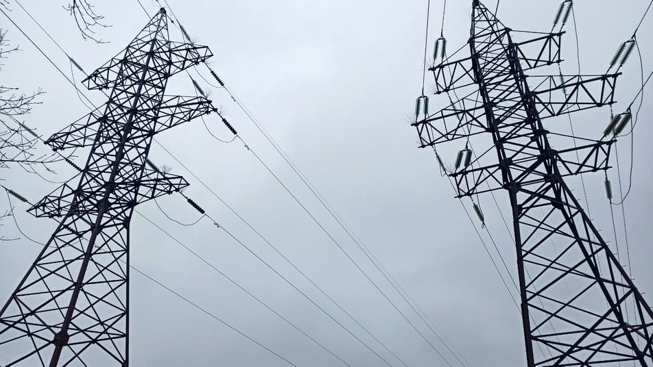 Через негоду в Україні без світла залишається 240 населених пунктів — Міненерго