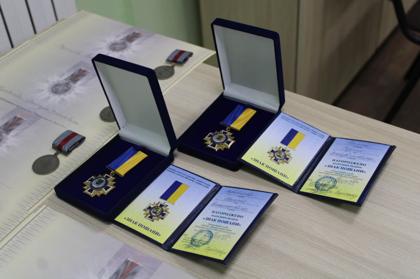 Начальники військових адміністрацій Краматорського району отримали державні нагороди