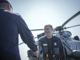 Німеччина вперше передасть Україні військові гелікоптери