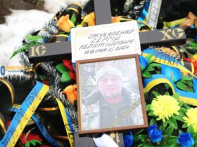 У Краматорську попрощались з бійцем Сергієм Стукаленком