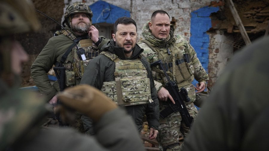 Росія на фронті втрачає п'ять солдатів на одного українського — Зеленський