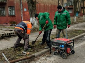 У Краматорську встановлюють дорожні знаки