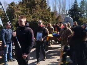 У Слов'янську поховали загиблого 20-річного воїна