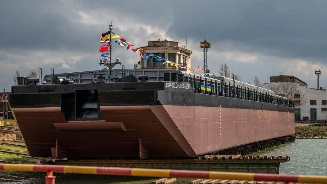 Українське Дунайське пароплавство побудувало третю SLG–баржу, що може перевозити понад 2000 тонн вантажів