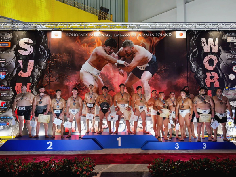 Сумоїсти Донеччини