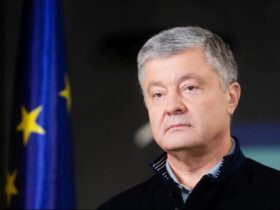 РНБО запровадила санкції проти Порошенка