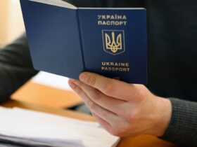 паспорт за кордоном
