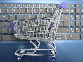 Маркетплейси для українського бізнесу 2026: Rozetka, Prom, OLX, що обрати