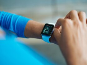 Розумний годинник 2026: Apple Watch, Garmin, Samsung - порівняння