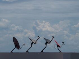 Starlink в Україні 2026: як підключити, ціни, плюси і мінуси