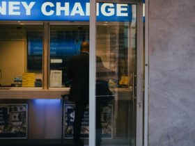 Привітання з Днем банківського працівника: солідні слова фінансистам
