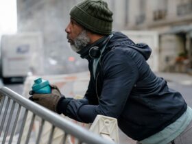 Привітання з Днем Максима: величні слова до 21 січня