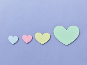 Привітання з паперовим весіллям: гарні слова на 2 роки шлюбу