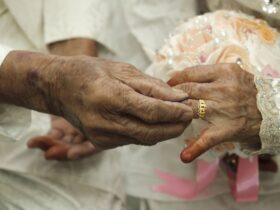 Привітання з золотим весіллям: зворушливі слова на 50 років шлюбу