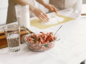 Скільки смажити макарони по-флотськи: класика з фаршем