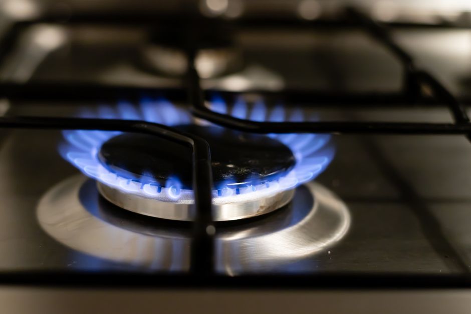 Як відмити решітки газової плити від жиру і нагару