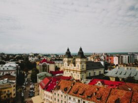 Привітання з Днем Івано-Франківська: теплі слова брамі Карпат